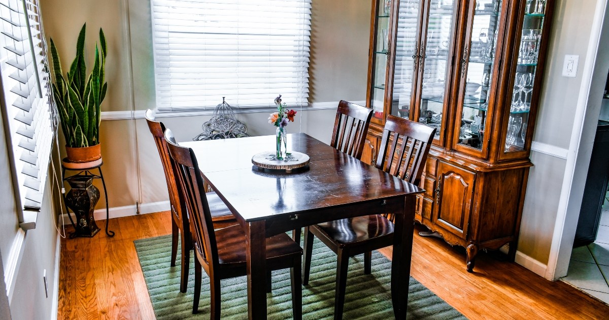 What s The Difference Between Bone China Vs Porcelain 21Oak what-s-the-difference-between-bone-china-vs-porcelain-21oak