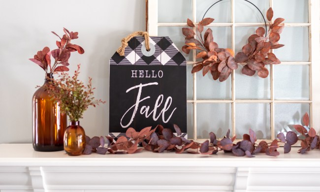Fall mantle decor leaves and sign