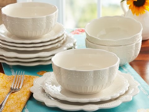 The Pioneer Woman Tiny Linen Dinnerware collection with intricate styling.