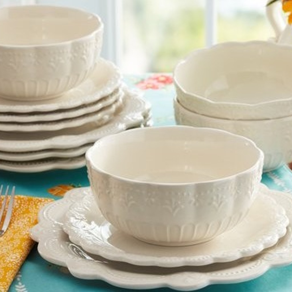 The Pioneer Woman Tiny Linen Dinnerware collection with intricate styling.