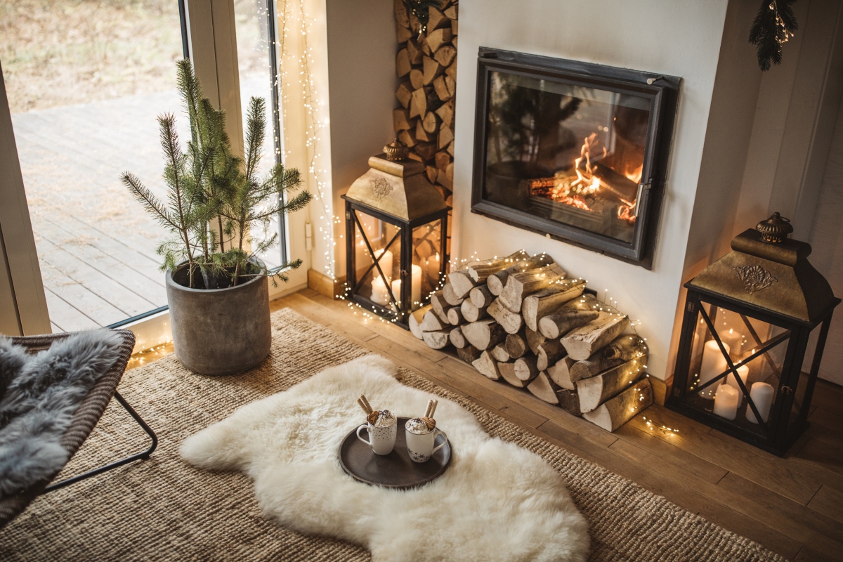 winter evergreen living room decor