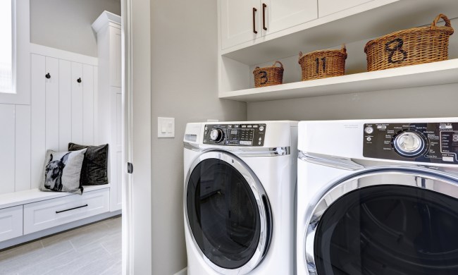 Laundry room next to mudroom