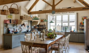 A vintage cottage kitchen design and dining table