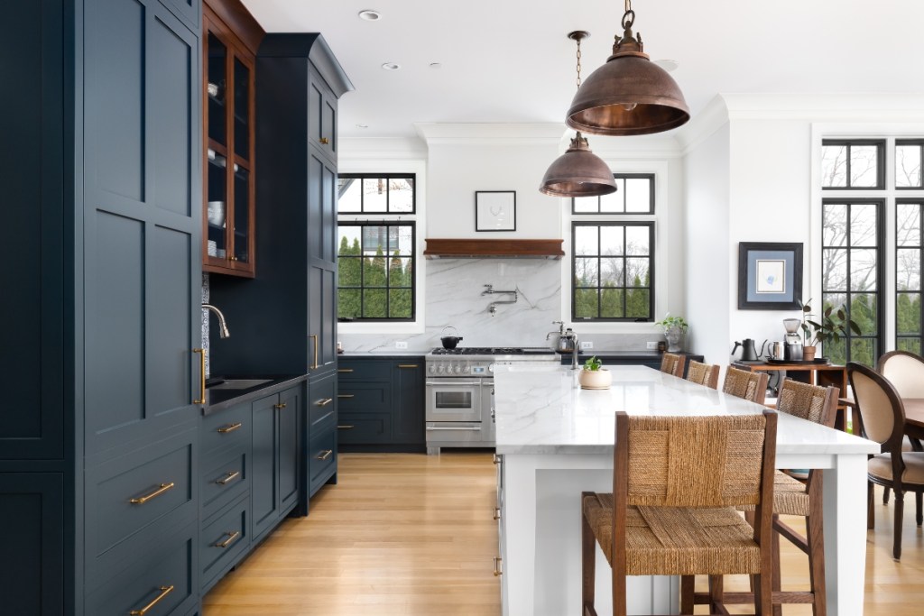 Navy blue farmhouse-style kitchen design