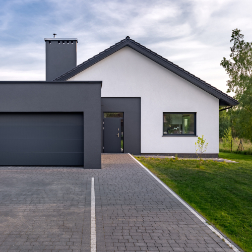Cobblestone driveway