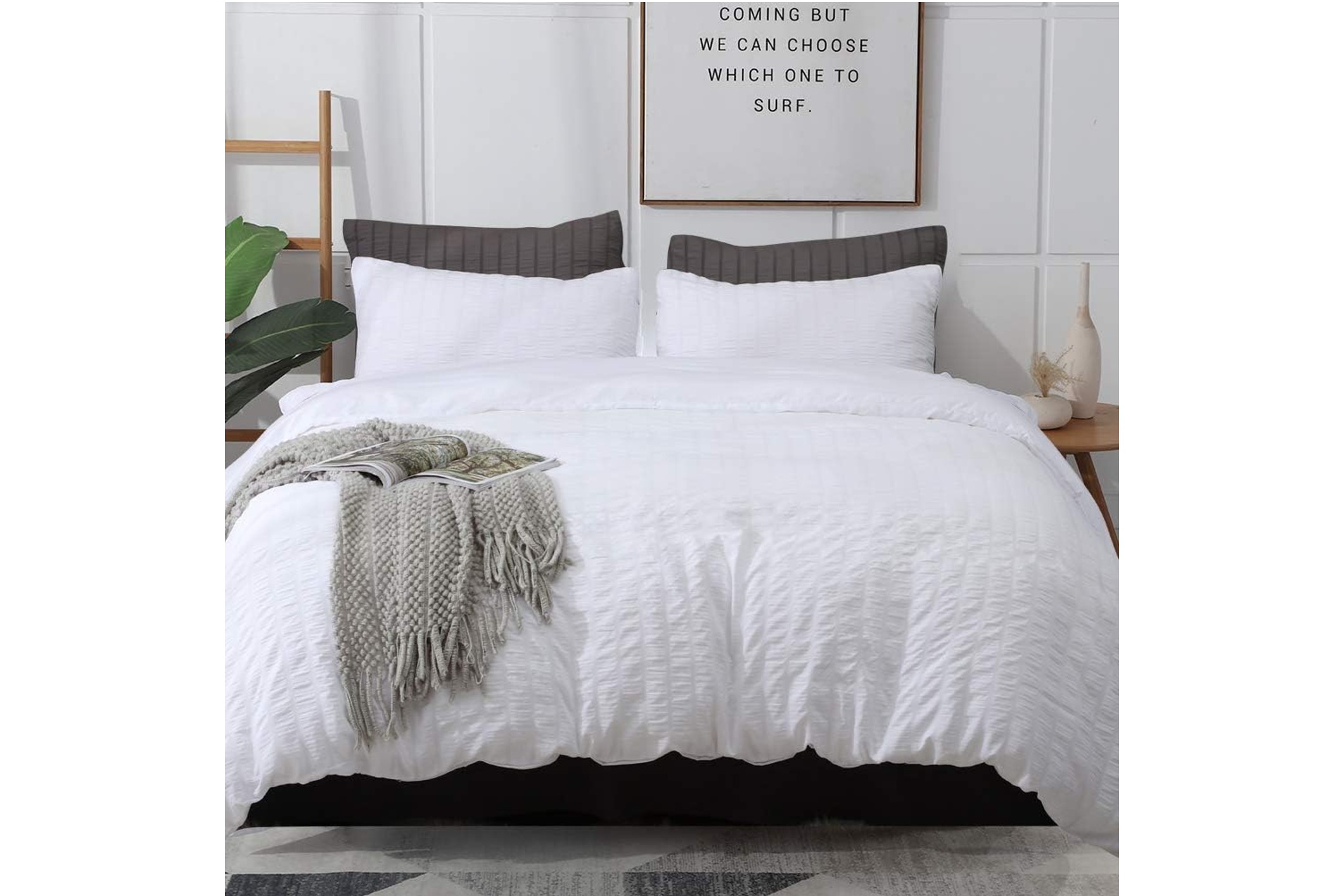 AveLom White Duvet Cover